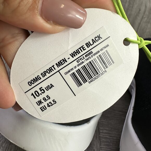 OOFOS OOMG Sport Men's size 10.5 Black White Slip On Lightweight Shoes 5085 - Picture 8 of 8